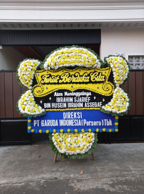 Papan Bunga Duka di Tangkan